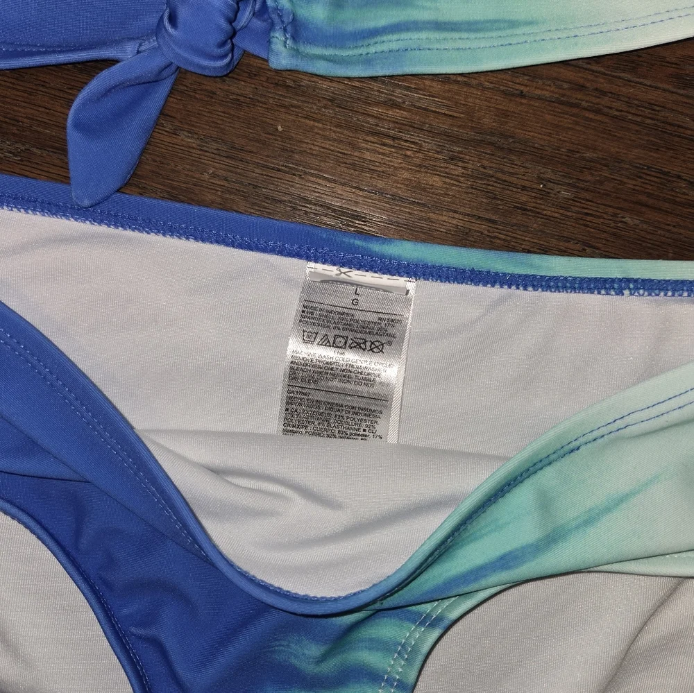 Lot Of 3 Old Navy Bathing Suits Size 10/12 Girls - Picture 5 of 7